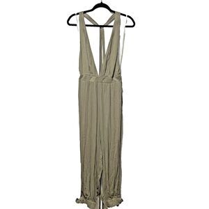 Lulus Jumpsuit Green Halter-Tie Open Back Rayon Women’s Size Medium Beach Summer